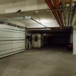 18 - New Building & Parking Bucareste