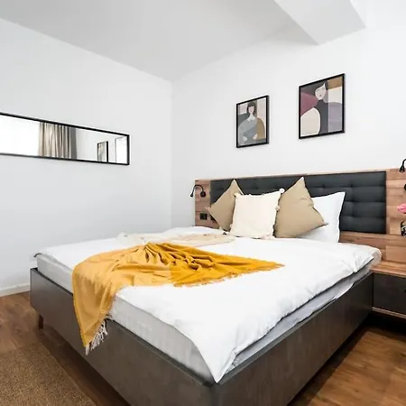 דירה 18 - New Building & Parking בוקרשט