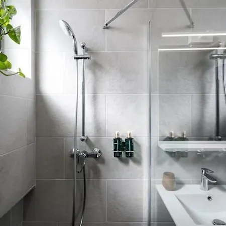 18 - New Building & Parking *