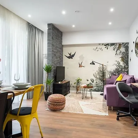 18 - New Building & Parking * Bukareszt