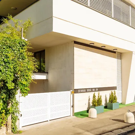 דירה 18 - New Building & Parking *