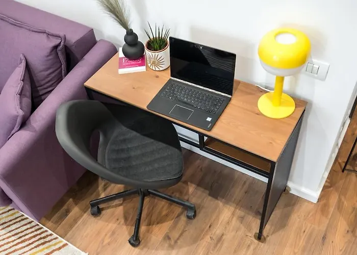 18 - New Building & Parking Lejlighed Bukarest