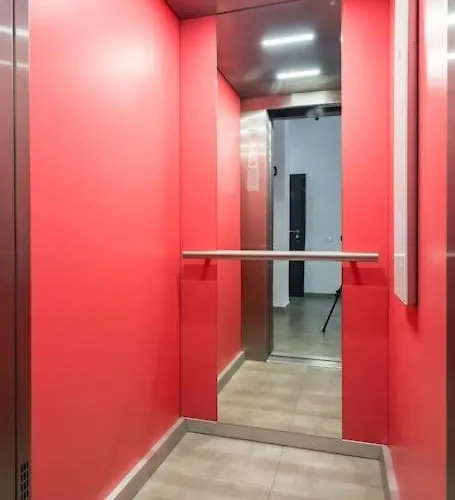 18 - New Building & Parking * Bukarest