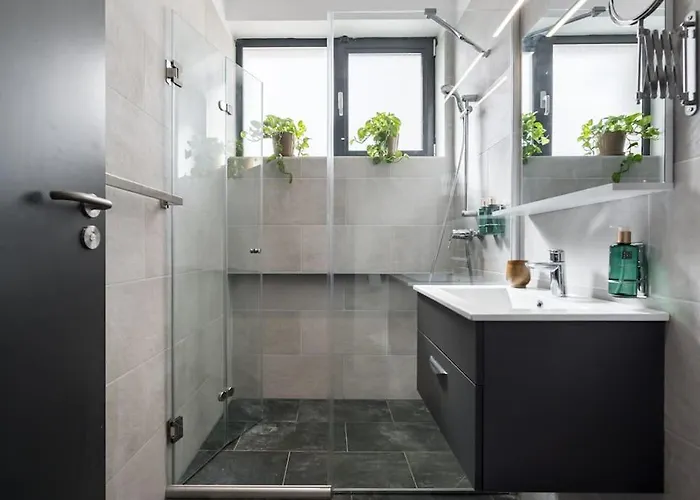 18 - New Building & Parking Lägenhet *