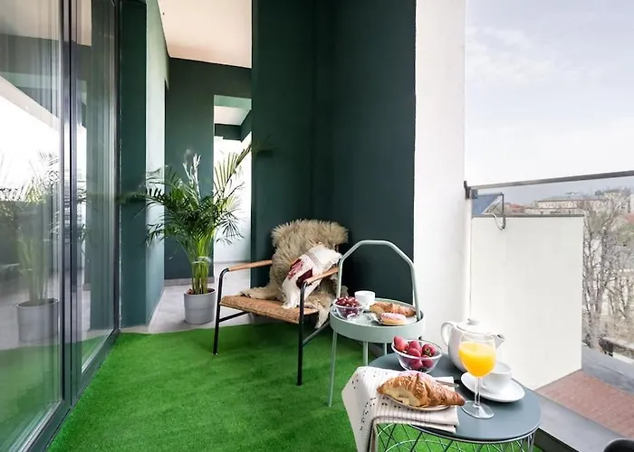 18 - New Building & Parking Apartament Bucureşti